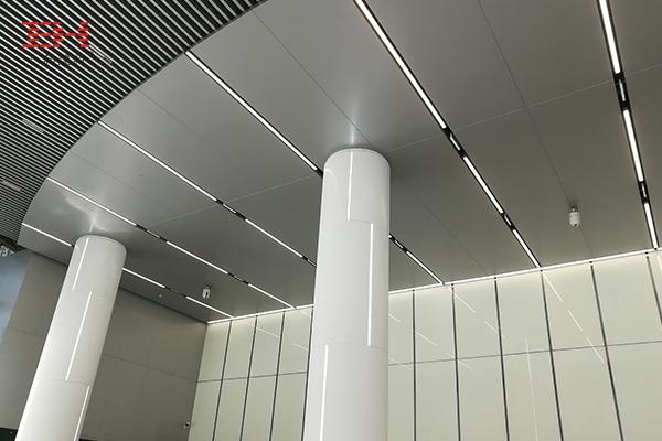 广州信息科技产业园 八和建材铝制幕墙系统塑造现代科技建筑新美学